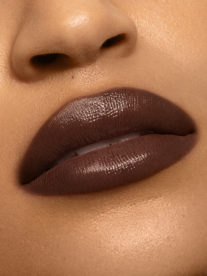 Light Lock Lip Gloss