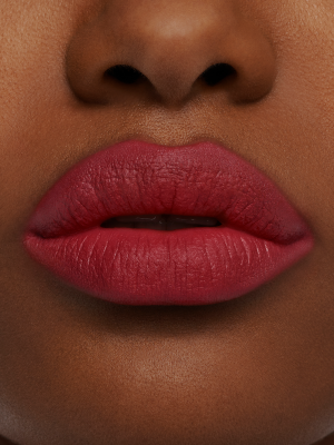 BLURRED MATTE LIP PLUMP