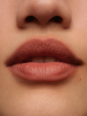BLURRED MATTE LIP PLUMP