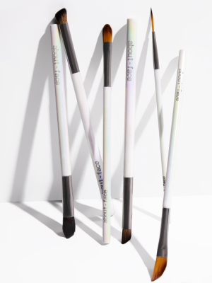 3D Multi-Use Eye Brush