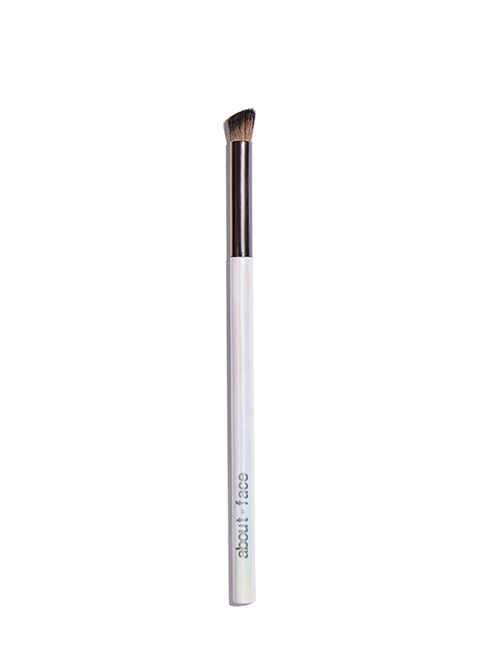 Define + Blend Crease Powder Brush