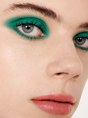 Matte Fluid Eye Paint