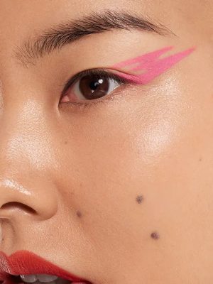 Matte Fluid Eye Paint