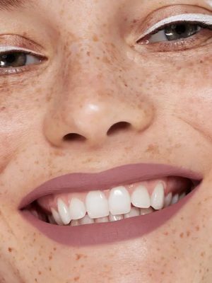 Matte Fix Lip Pencil